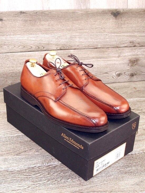 * NIB * $325 Allen Edmonds ORD Derby 11.5 B Narrow Walnut * add $15 new Trees